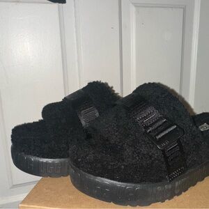 Ugg platform slides